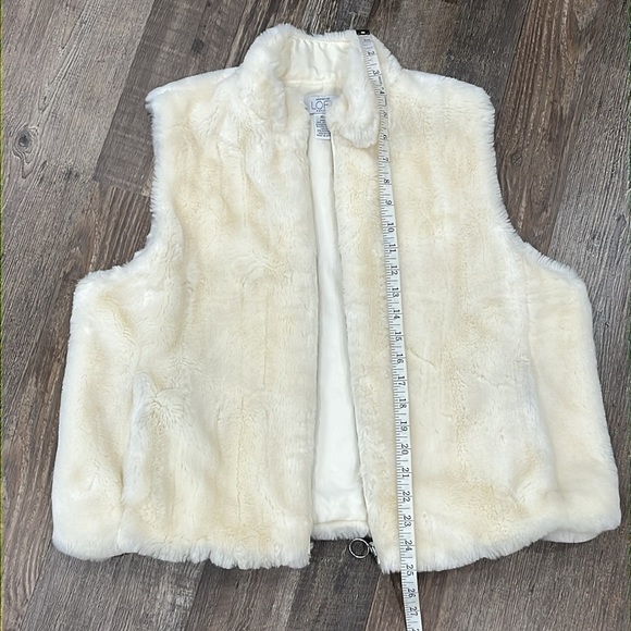 Ann Taylor Loft Petite Faux Fur Ivory Zipper Vest XLP Plush Grunge Indie Sleaze - Picture 6 of 9